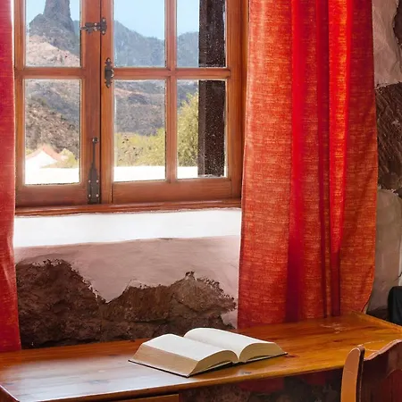 Charming In Palmas De Gran Canaria With Private Pool *