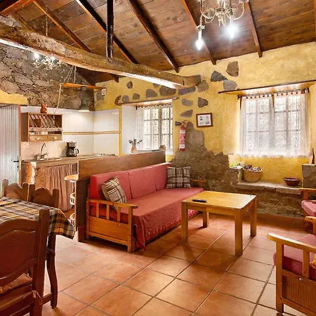 Lodge Charming In Palmas De Gran Canaria With Private Pool