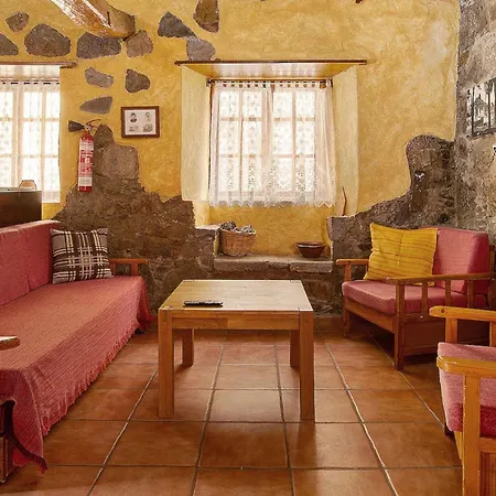Charming In Palmas De Gran Canaria With Private Pool Деревянный коттедж *